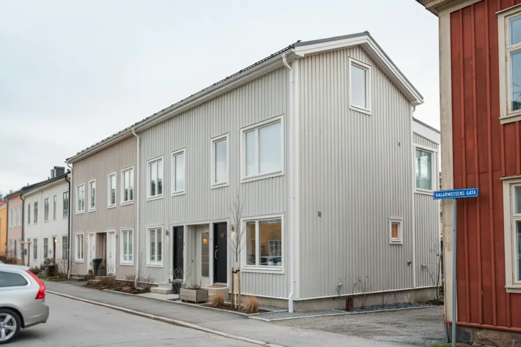 fasadrenovering och till ggsisolering av kedjehus i bagarmossen